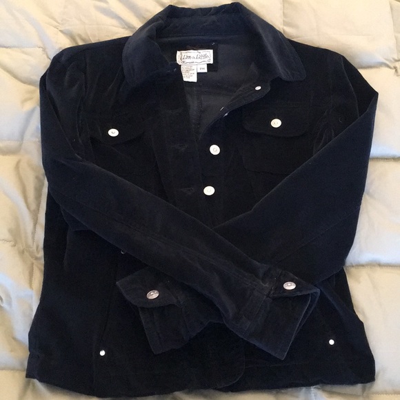 Beautiful Velvet Jacket! Like new from Nordstrom. - Picture 3 of 4